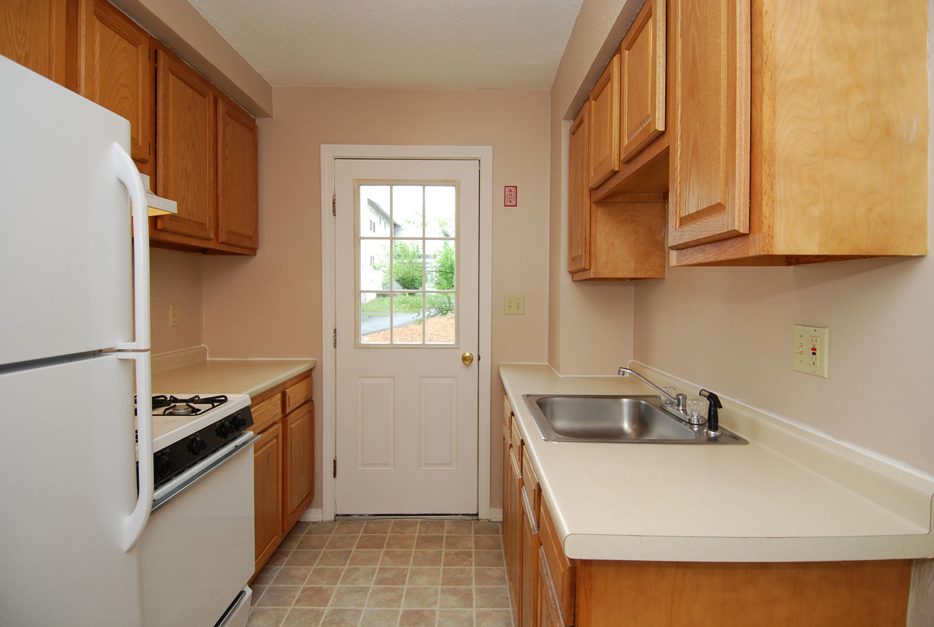 Kitchen - Townhouse Unit at Wellington Terrace, Manchester, NH